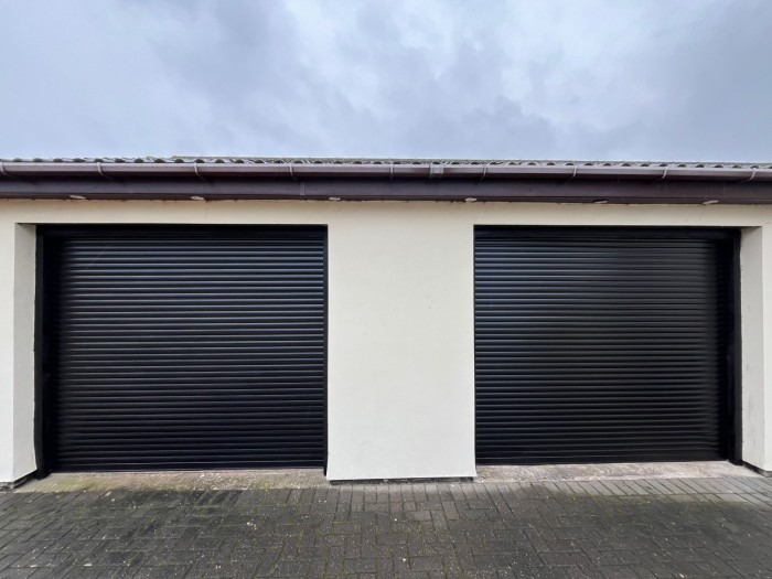 Compact 56 Roller door